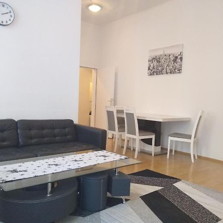 Spacious Central Apartment Vienna Luaran gambar