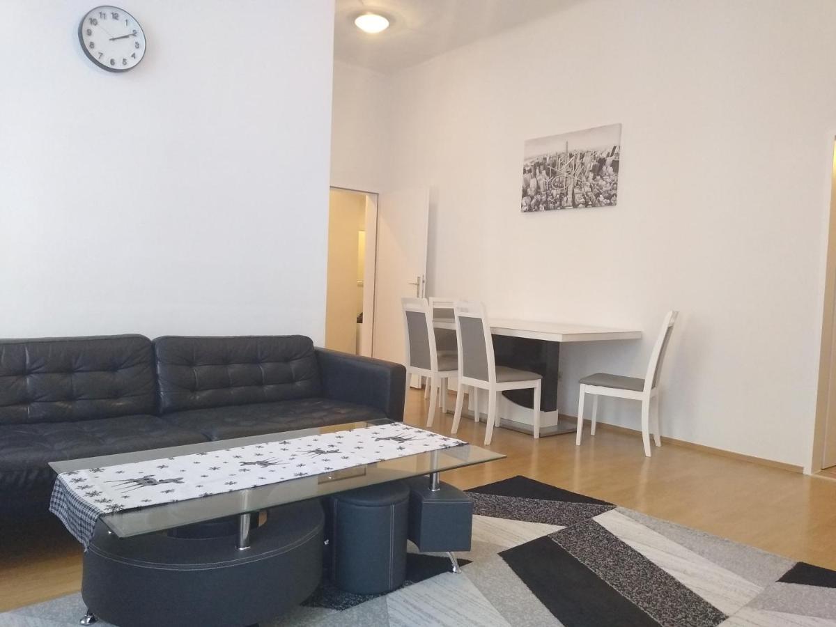 Spacious Central Apartment Vienna Luaran gambar